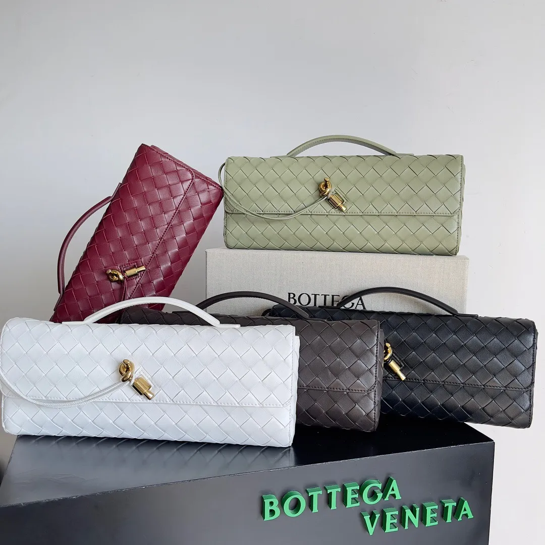 Andiamo evening handbag collection